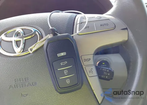 2009 Toyota Camry Hybrid z USA, uszkodzony, nr VIN 4T1BB46K09U089668